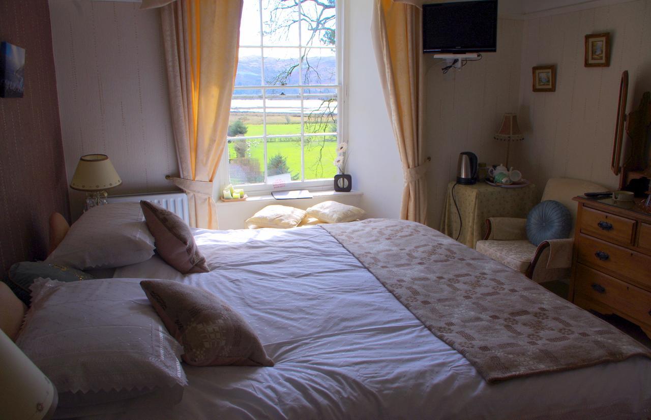 Gogarth Hall Farm Holidays Pennal Exterior foto